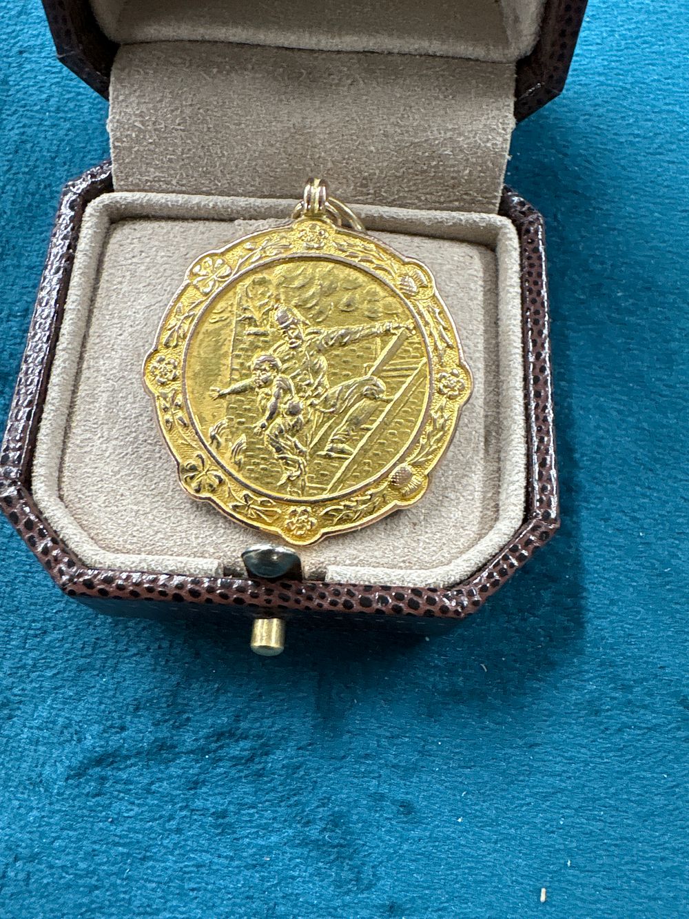 Timed auction of unsold lots