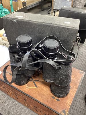 Mark Scheffel Binoculars with case