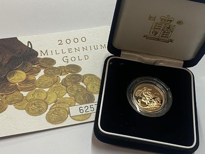 A cased 2000 Millennium Gold Sovereign