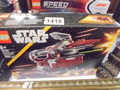 A Lego Star Wars 75401 Ahsoka's Jedi Intercepter.