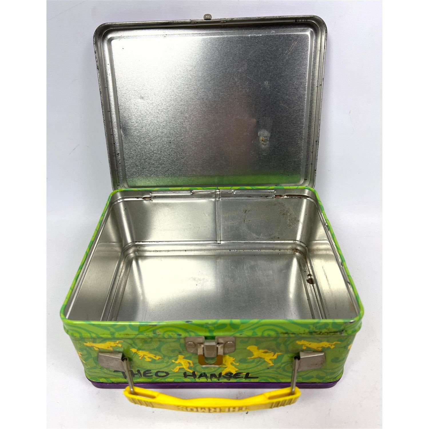 Lot 170 - 4pcs Vintage Metal Lunch Boxes. Scooby Doo, Mickey Mouse