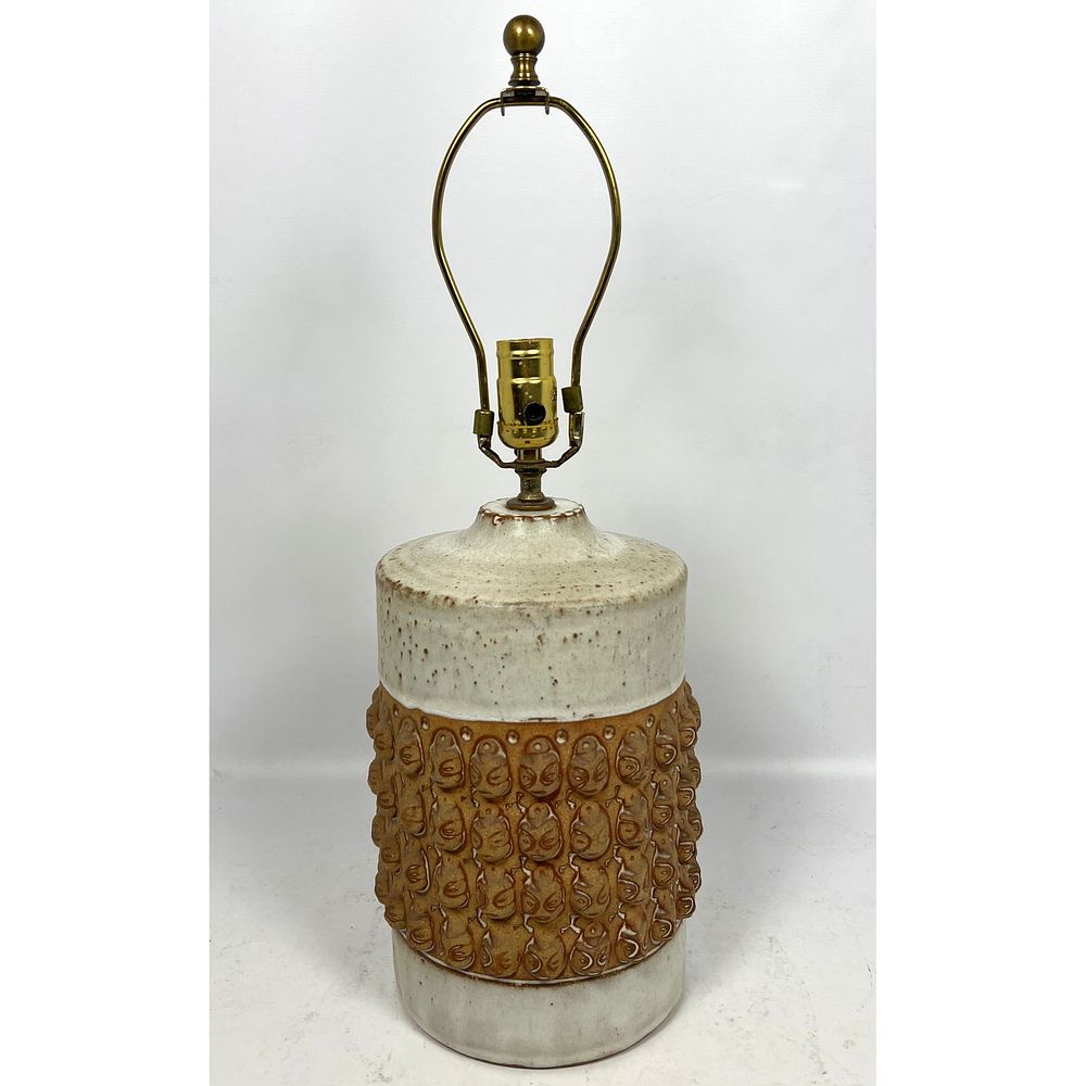 Hal Laskey for Los Artesanos Puerto Rico Stoneware Pottery Lamp. Glazed cylindrical form with 