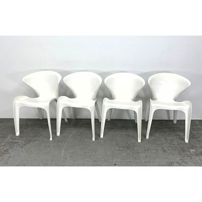 Set 4 HELLER Italian "Calla" White plastic Chairs. Super Stylish Sculptural Form. WILLIAM