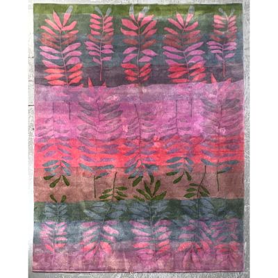 8'1 X 11'2 Modernist Patterned Rug. Colored stripes with Leaf Motif. Dimensions: Height: 134