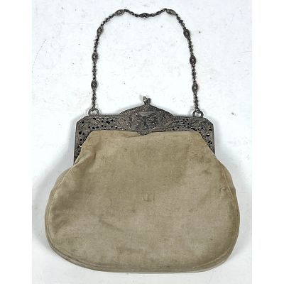 Peruzzi Style Sterling Handled Purse. Ornate Frame. Dimensions: Height: 9 inches, Width: 8.5
