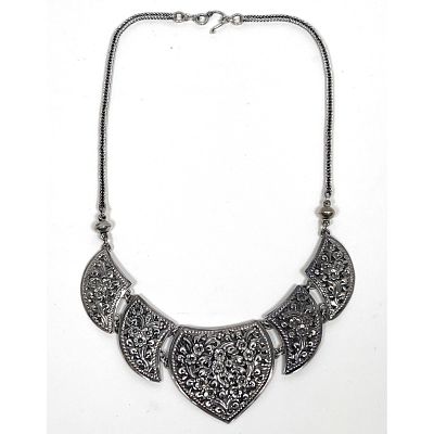 Sterling Silver SX Thailand Pendant Necklace. 5 Part Floral Element on Chain. S clasp. Marked.