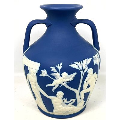 10 inch WEDGWOOD Portland Jasper Ware Vase. Signed. 10 inch WEDGWOOD Portland Jasper Ware Vase.