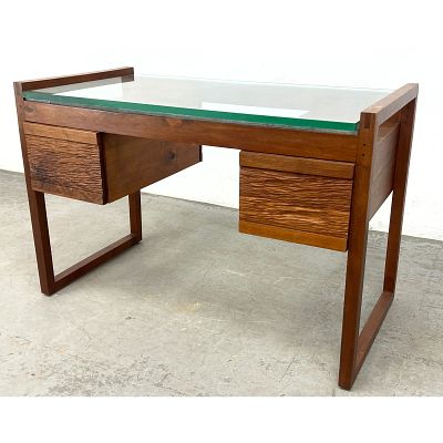 Phil Powell American Black Walnut Desk, Chip Carved Drawer Fronts and Back, Unsigned. 