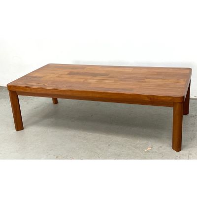 Danish Modern Coffee Table. Mobelfabrikken Toften Dimensions: Height: 17.5 inches, Width: 57.5 