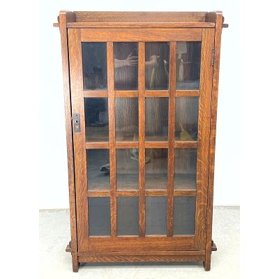 Vintage L and J G Stickley arts and Crafts Mission Oak Bookcase with Single Mullion Door. model 