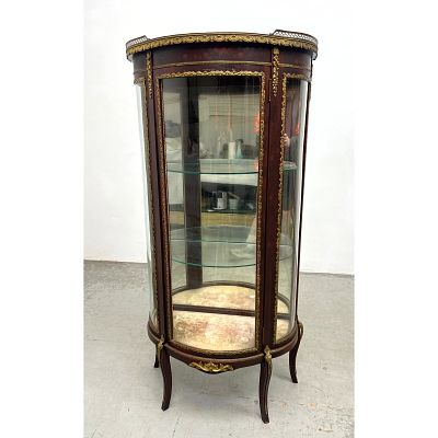 French Bowed Glass Display Curio Cabinet with Gilt Bronze Mounts. Dimensions: Height: 56.5 