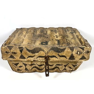 Early 20th century traveling trunk. South American petaca, a style of chest traditional to 