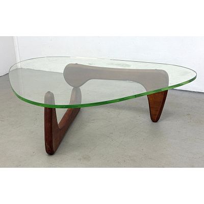 Isamu Noguchi Style Coffee Table. Dimensions: Height: 14.5 inches, Width: 41 inches, Depth: 43 