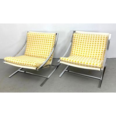 Pair Vintage Paul Tuttle Z Lounge Chairs. Carson Johnson Dimensions: Height: 26.5 inches 
