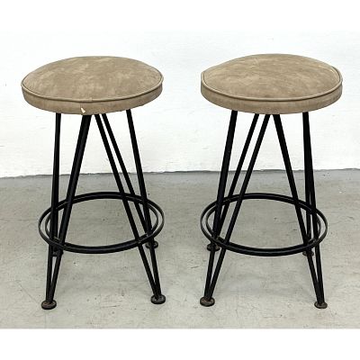 Pair Frederick Weinberg Style Iron Base Bar Stools. Dimensions: Height: 24.5 inches, Width: 18 