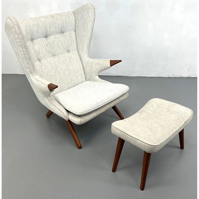 SVEND SKIPPER Model 91 PAPA BEAR Wingback Lounge Chair and Ottoman. Dimensions: Height: 37 