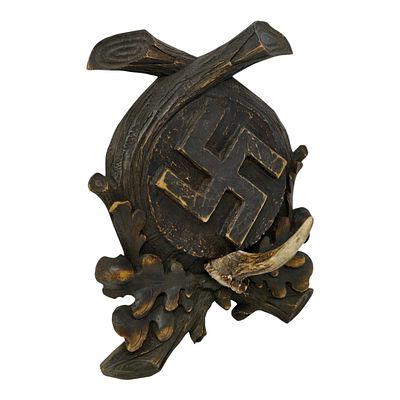 Third Reich Wooden Hunting Hat Hanger. Nice quality hand carved piece with a deer antler for 