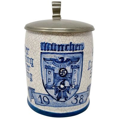 German 1938 Munich Commemorative Stein - Ober/Unter Menzing. A blue and white glazed stoneware 