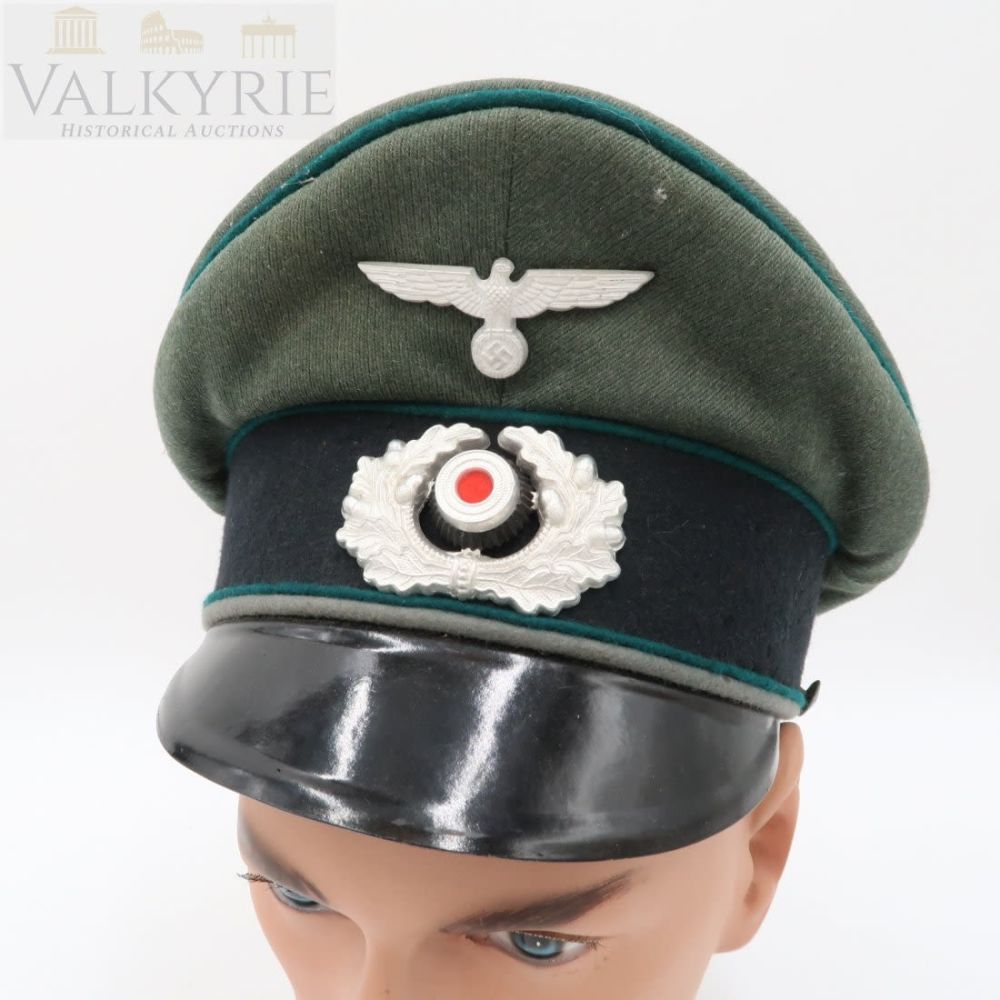 Lot 896: Cap for Wehrmacht officials (Schirmmutze).