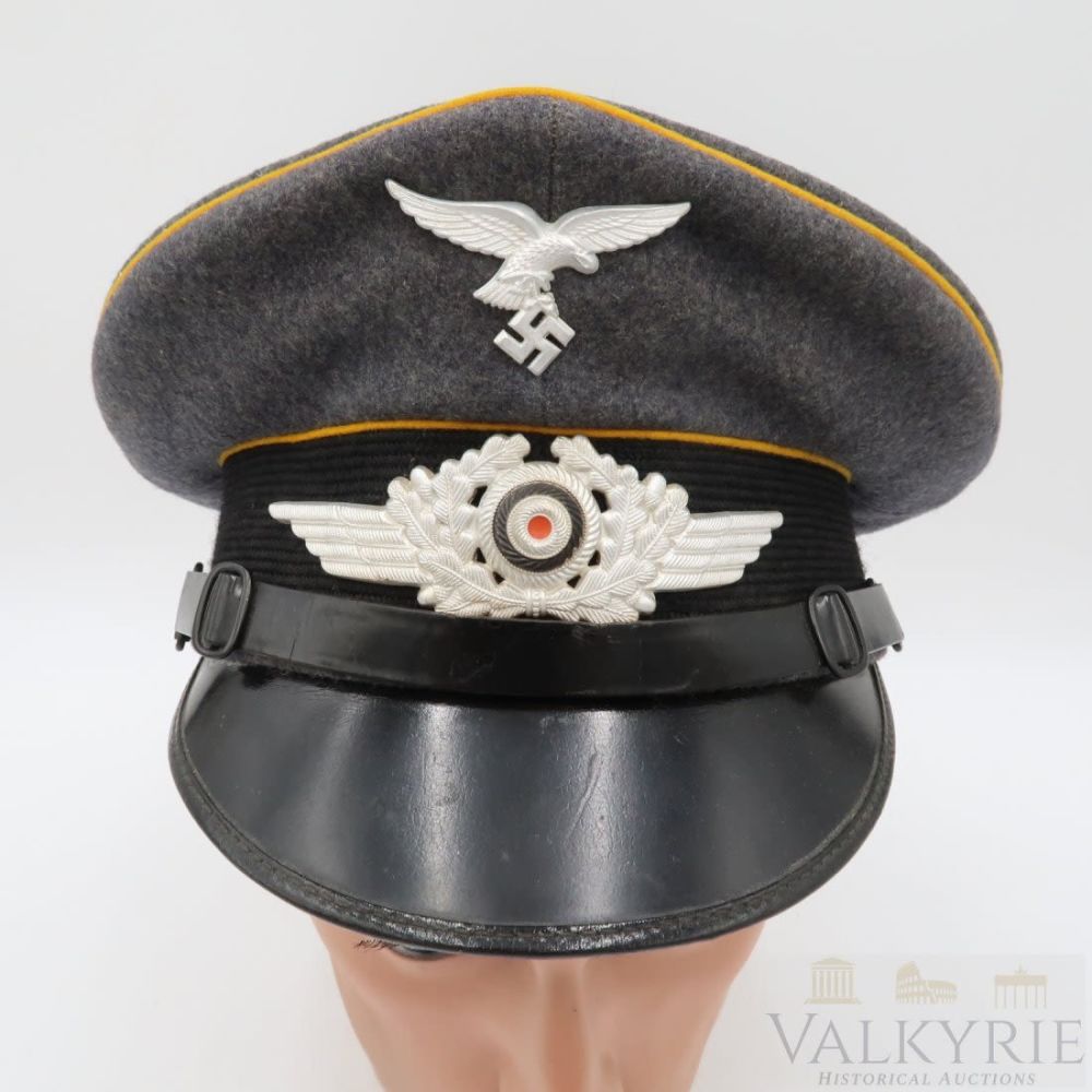 Lot 897: Signals EM/NC'S Visor Cap (SchirmmÃ¼tze).