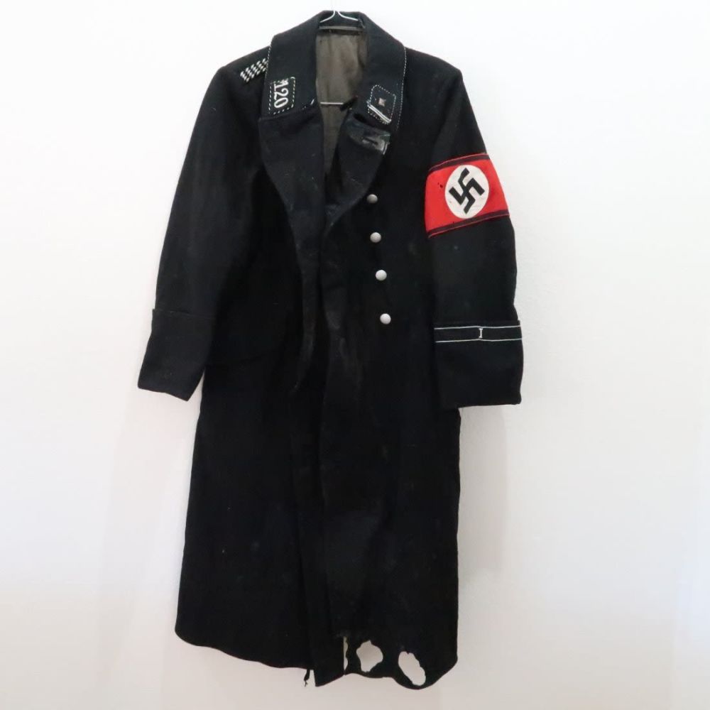 Lot 886: SS Allgemeine Coat 1st SS-Standarte of a Scharfuehrer