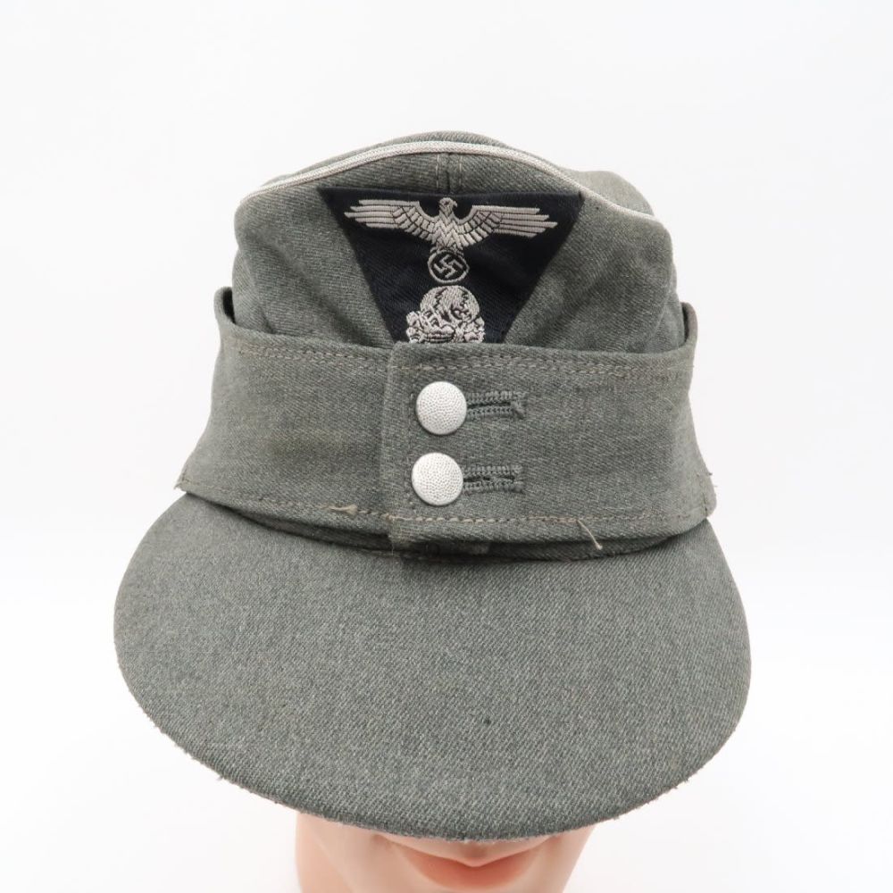 Lot 904: Waffen SS M43 Model Feldmutze for Mountain Troops