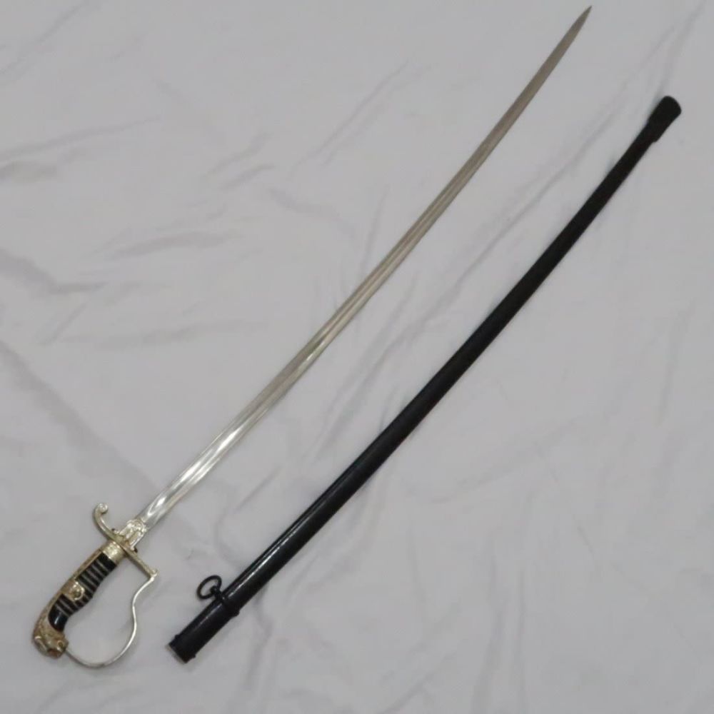 Lot 919: WWII NAZI GERMAN LION HEAD OFFICERS SWORD