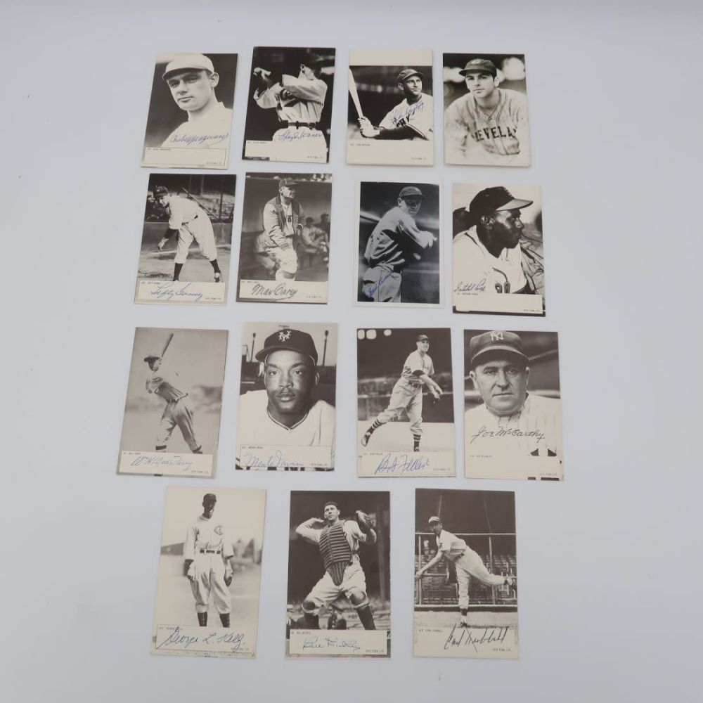 Lot 950: Baseball Autographs - Satchel Paige + 14 Others