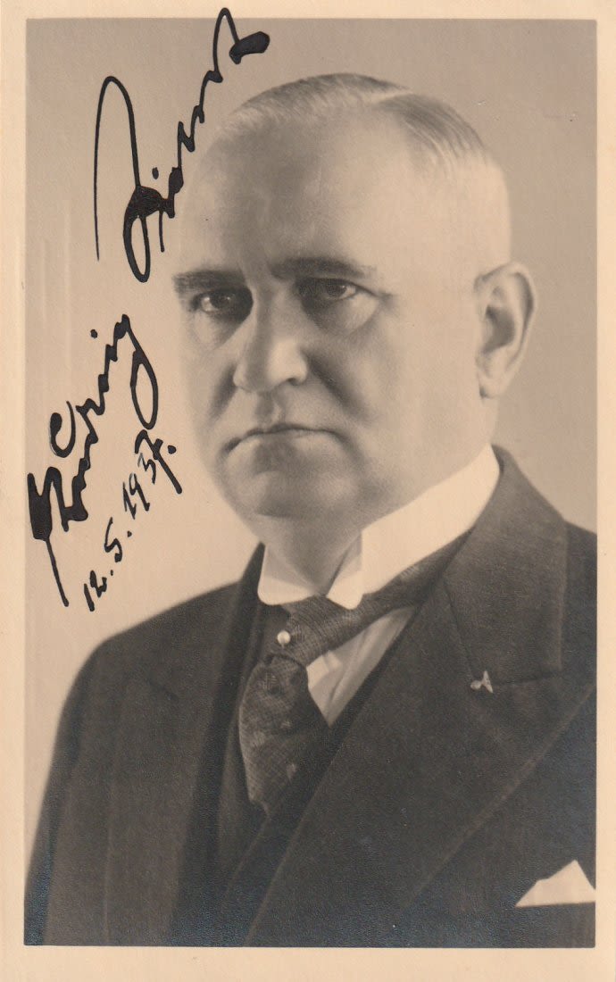 Lot 1054: GERMAN POLITICIAN LUDWIG SIEBERT SIGNED