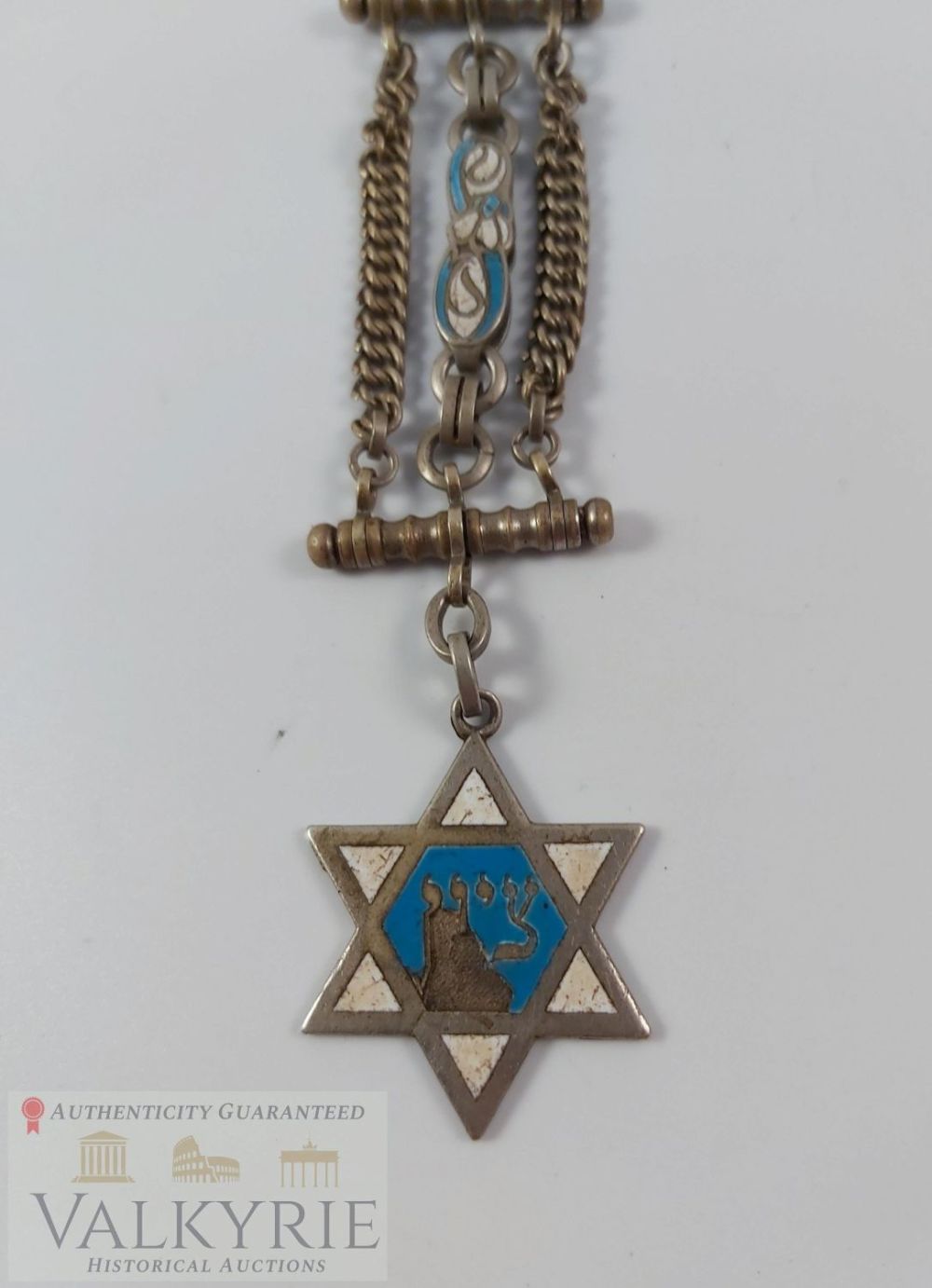 Lot 503: Judaica Star of David Keyring in Alpaca and Enamel