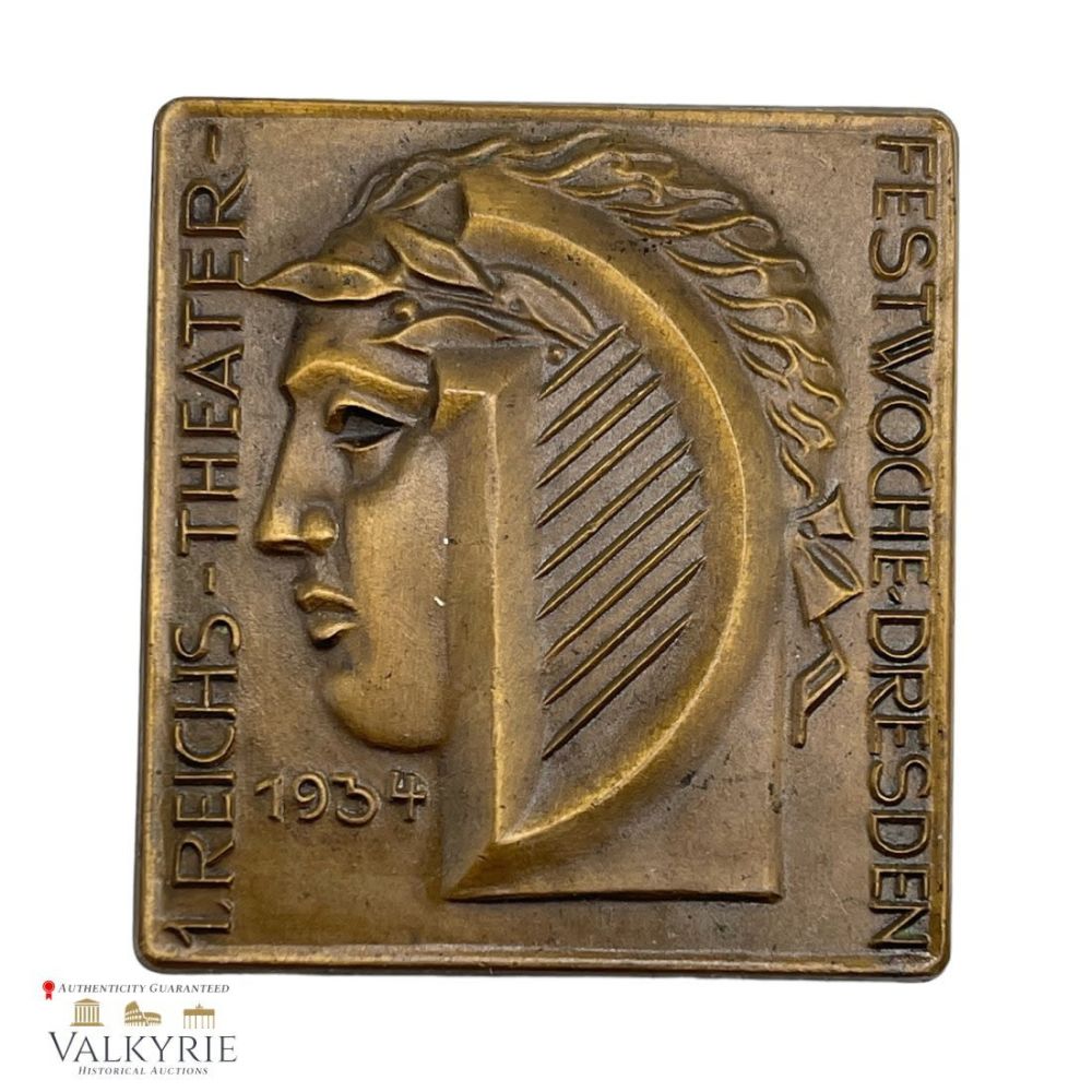 Lot 360: German Badge - 1st Reichs Theater Fest Dresden, Heavy Version 1934