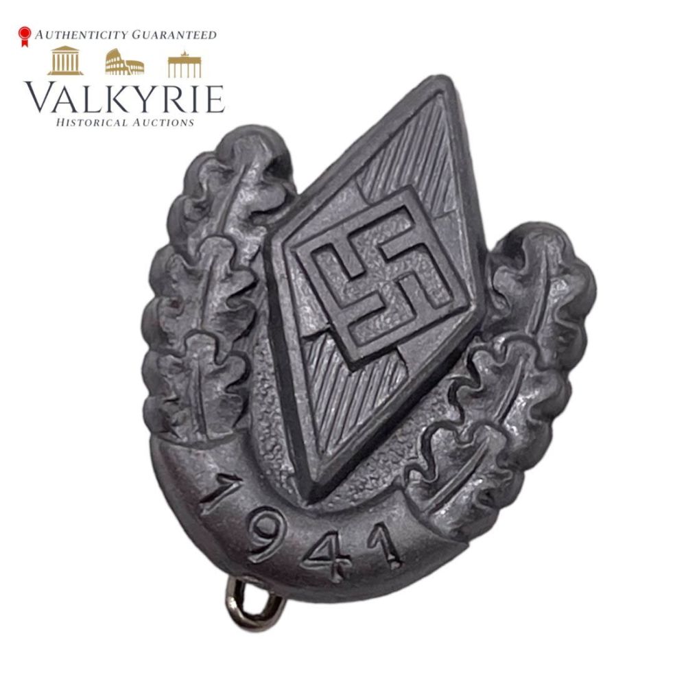 Lot 372: Hitler Youth HJ JUGENDFEST SPORTS AWARD PIN 1941.