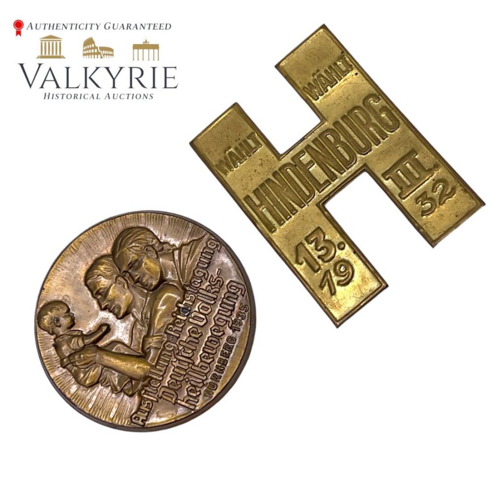 Lot 391: Votes Hindenburg 1932 Election and Deutsche Volksheilbewegung Nurnberg 1933 badges
