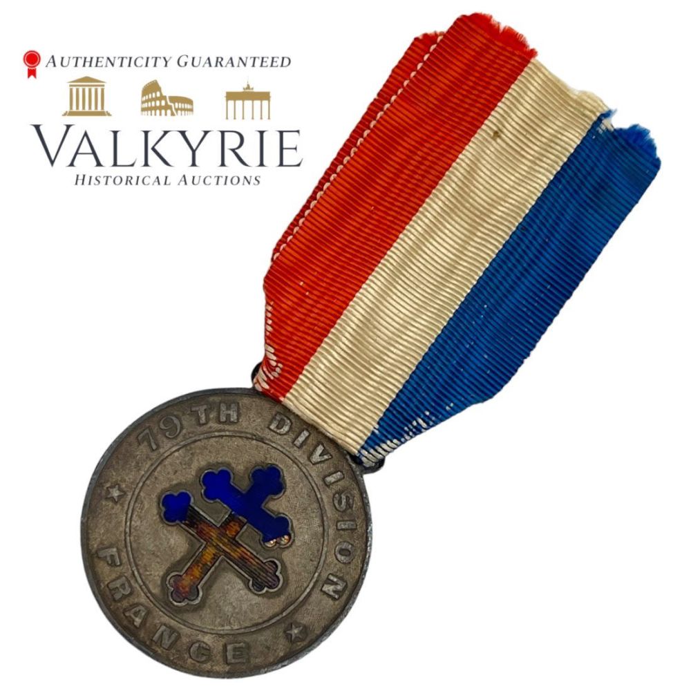 Lot 524: WW2  79th Infantry Division France Medal