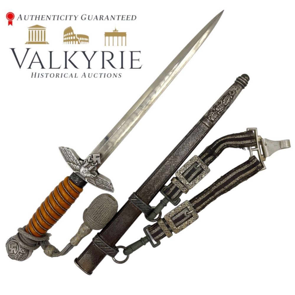 Lot 529: German WWII Luftwaffe Dagger 2nd Model with Hanger