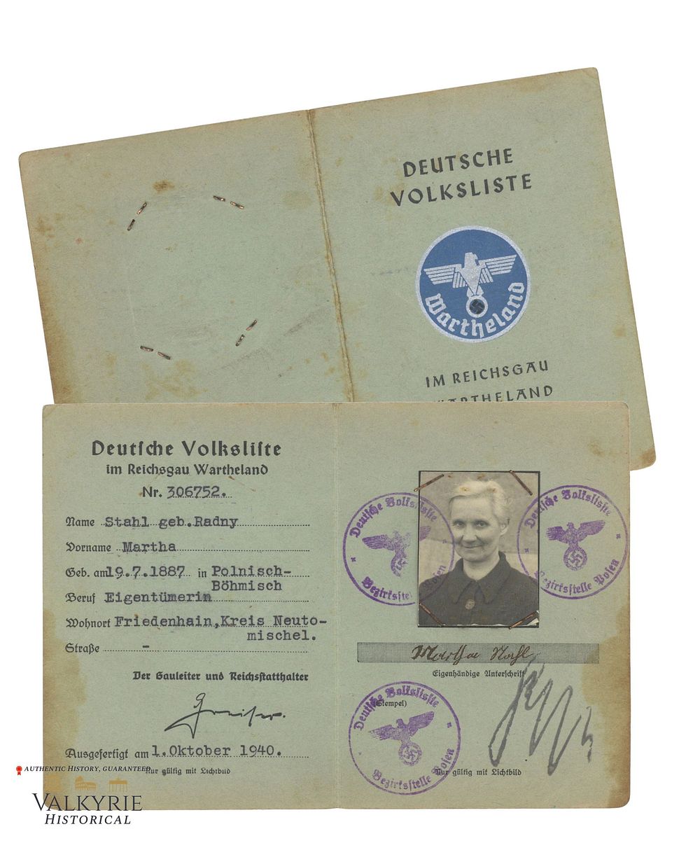 Lot 390: Identification Card of the German Volksliste to a Women from the Warthegau Issued in 1940