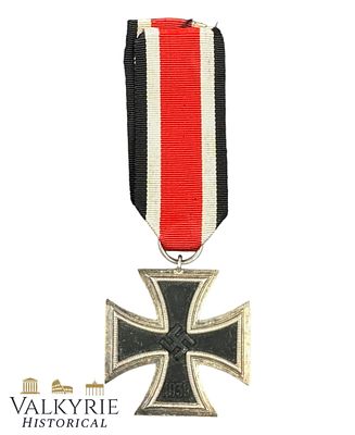 WWII German Iron Cross 2nd Class Medal (1939) With Ribbon - Unmarked. German WW2 Period Iron 