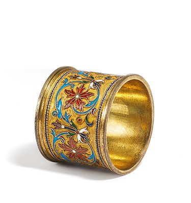 Serviettenring mit BLumenranke in farbigem Emaildekor. SERVIETTENRING MIT BLUMENRANKE IN 