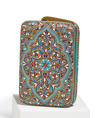 Zigarettenetui mit floralem Emaildekor. ZIGARETTENETUI MIT FLORALEM EMAILDEKOR. Klingert 