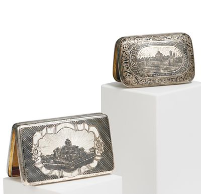 Zwei Zigarettenetuis mit Moskauer Ansichten in Niellodekor. ZWEI ZIGARETTENETUIS MIT MOSKAUER 