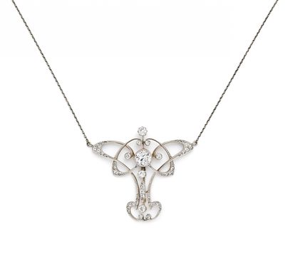 Jugendstil Diamant-Anhängerkette. JUGENDSTIL DIAMANT-ANHÄNGERKETTE. Datierung: Um 1910. 