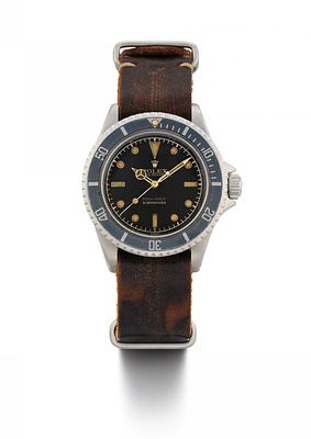 ROLEX 
Submariner 5512 "Cornino Exclamation Mark Dial". 
