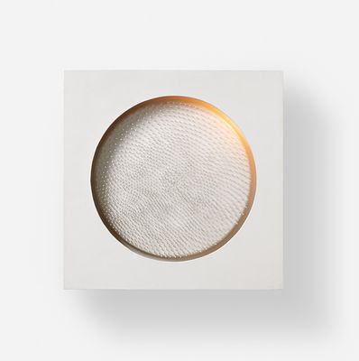 G&uuml;nther Uecker: "Lichtkasten". UECKER, G&Uuml;NTHER 1930 Wendorf - 2025 D&uuml;sseldorf Title: 