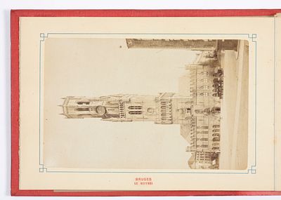 [BRUGGE]. Souvenir de Bruges Album (14 x 20 cm) met 12 originele foto's (anoniem), c. 1880, rood 