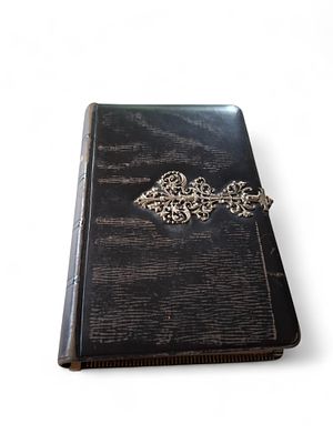 Antikes Gesangbuch. Antikes Frankfurter evangelisches Gesangbuch, Silberschlie&szlig;e, 1886