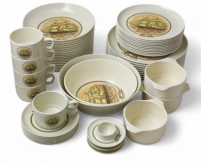 Maritimes Waca Geschirr aus Kapit&auml;nsnachlass. Waca maritimes Melamin Geschirr f&uuml;r Camping und 