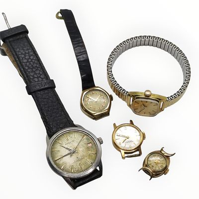 Lot Vintage Uhren . Lot Vintage Uhren, 5 Stk., mit dabei 1x HAU Ardath, &Oslash; ohne Krone ca. 35mm 