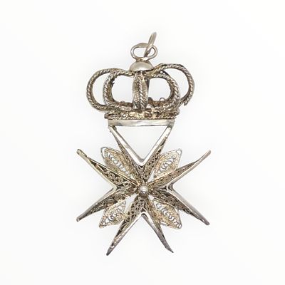 Antiker 800 Silber Malteser Kreuz Anh&auml;nger. Antiker 800 Silber Anh&auml;nger, Ma&szlig;e ca. 46,5 x 30mm 