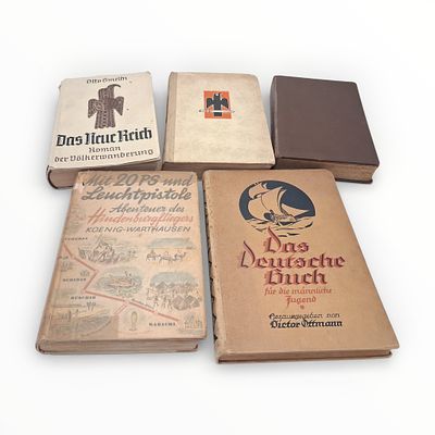 Lot antike B&uuml;cher u. a. WKII . Lot antike B&uuml;cher 5 Stk. mit dabei u. a. "Mit 20 PS und 
