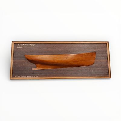 Antikes Halbmodell St. Elmo Trawler 1915. Antikes Halbmodell P.N. Thomas, Schottland 1915 